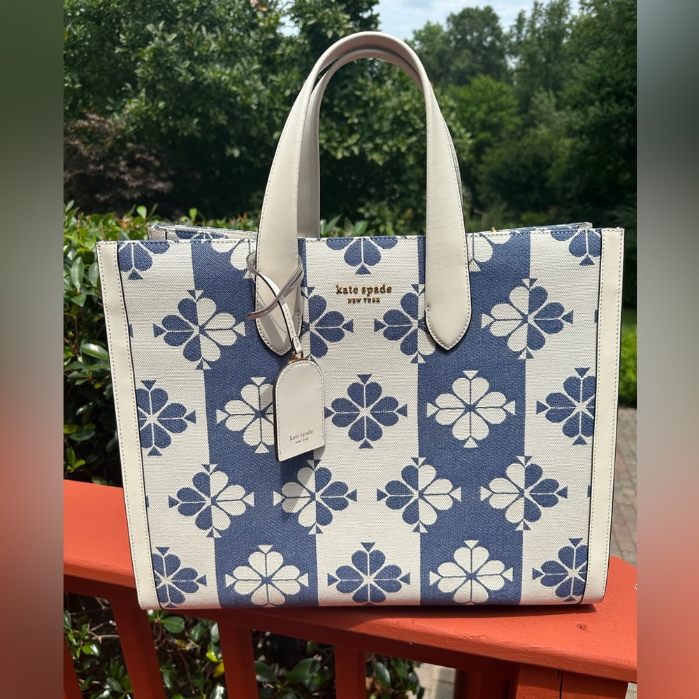 Kate Spade Flower Two-tone Canvas Manhattan Large Tote